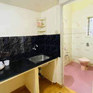 Standard_room_gallery_1_1000x1000